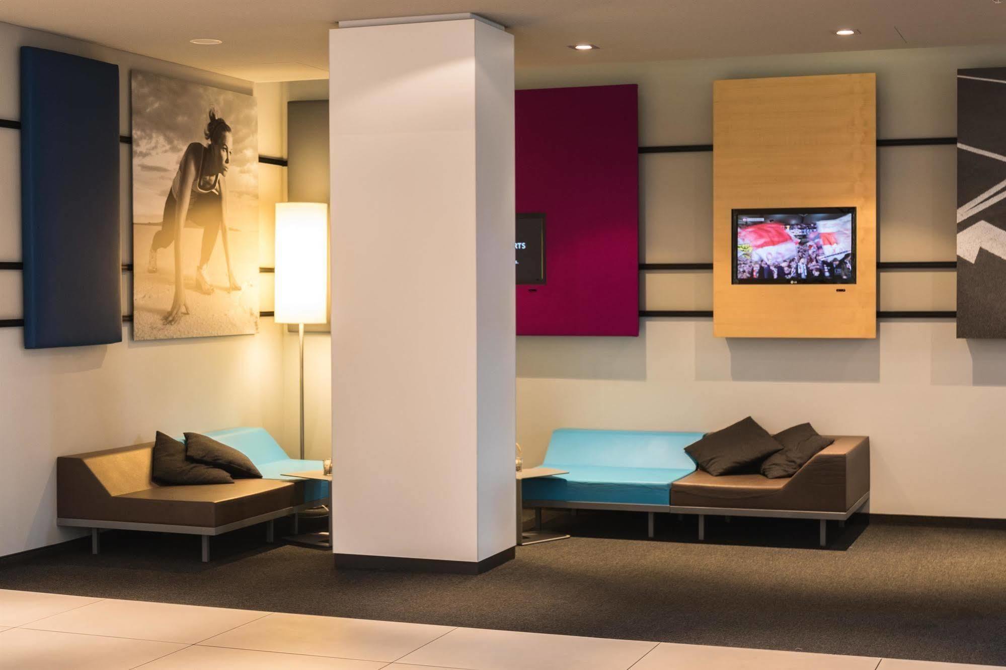 Lindner Hotel Frankfurt Sportpark, Part Of Jdv By Hyatt Frankfurt am Main Eksteriør bilde