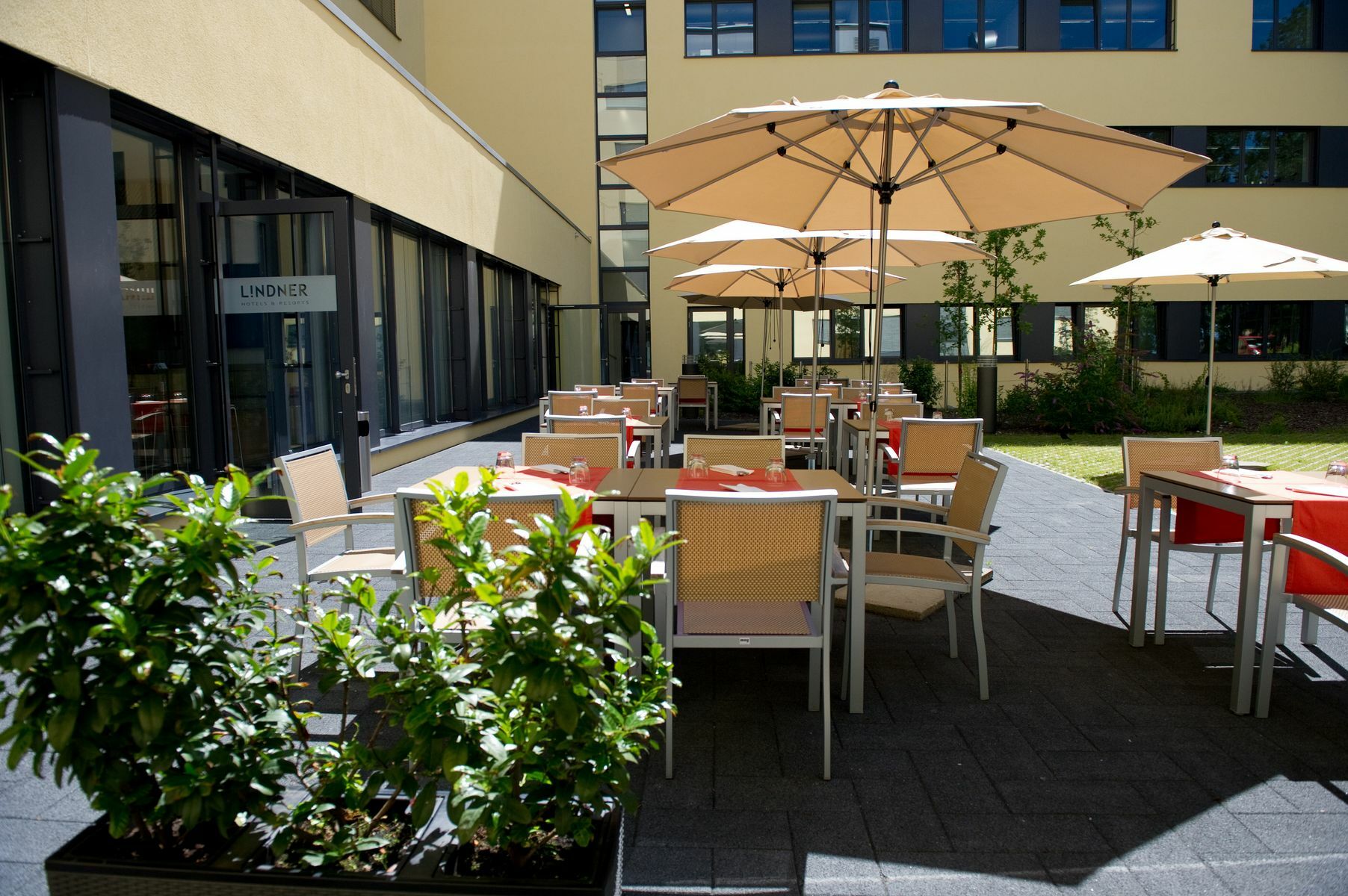 Lindner Hotel Frankfurt Sportpark, Part Of Jdv By Hyatt Frankfurt am Main Eksteriør bilde